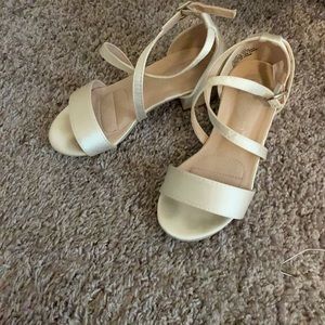 Girls dress sandals sz 11